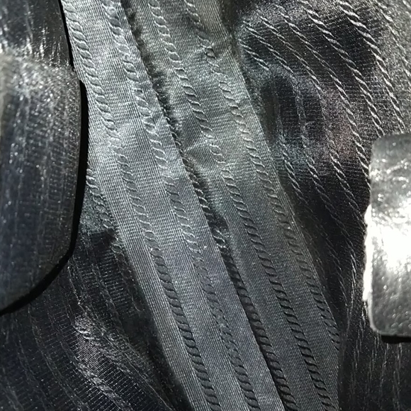 NYC ACCESSORY PURSE - Picture 6 of 8